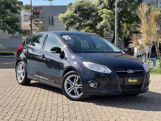 FORD FOCUS 2.0 SE 16V FLEX 4P POWERSHIFT